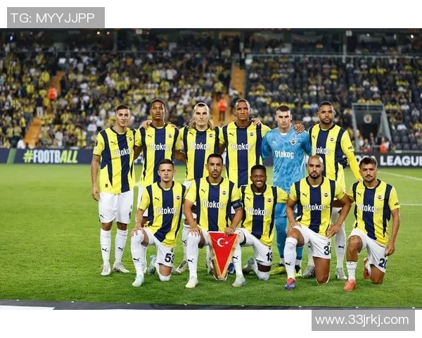 巴萨对阵费伦茨瓦罗斯比赛主裁判的执法表现分析与讨论