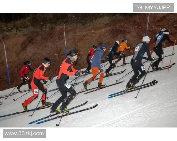 滑雪爬山——2025年全国挑战赛落幕