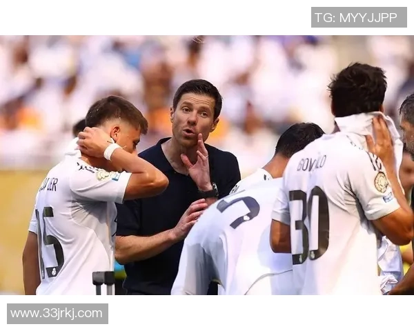 现已垂头!高层调停之后阿隆索自动“示好”明星,乐意更改新战术 现已垂头!高层调停之后阿隆索自动“示好”明星,乐意更改新战术